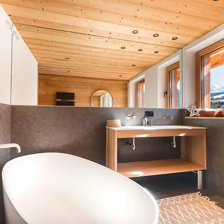 Prestige Helios 12 Guests Chalet *