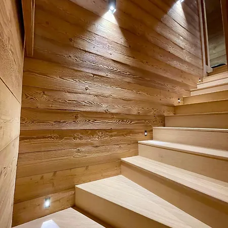 Chalet Prestige Helios 12 Guests