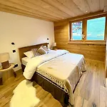 Prestige Helios 12 Guests Megeve