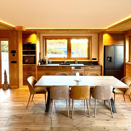 Chalet Prestige Helios 12 Guests