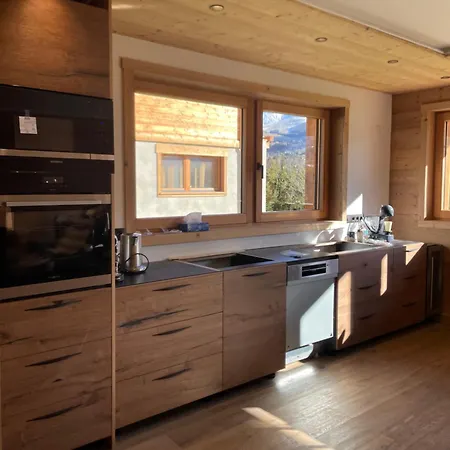 شاليه Prestige Helios 12 Guests موجوف