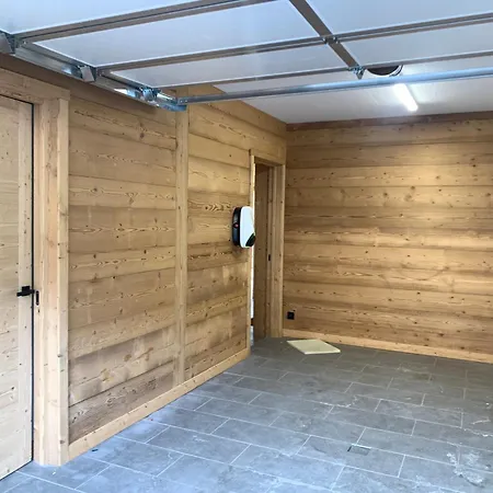 Prestige Helios 12 Guests موجوف