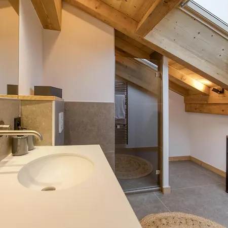 Prestige Helios 12 Guests موجوف