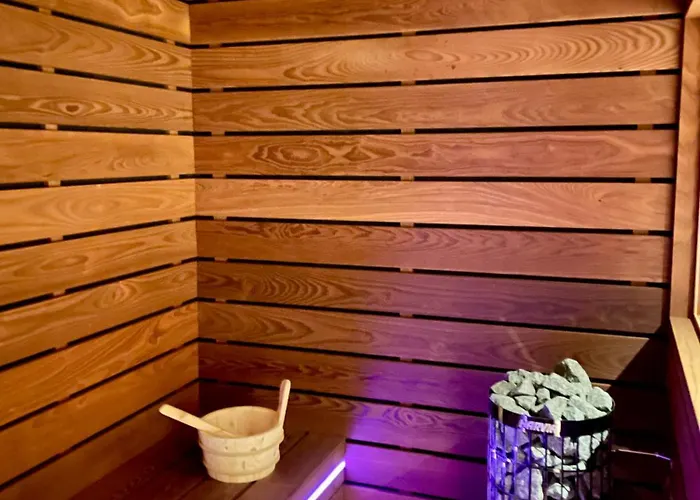 木屋 Prestige Helios 12 Guests 梅杰夫