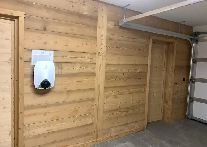 Prestige Helios 12 Guests